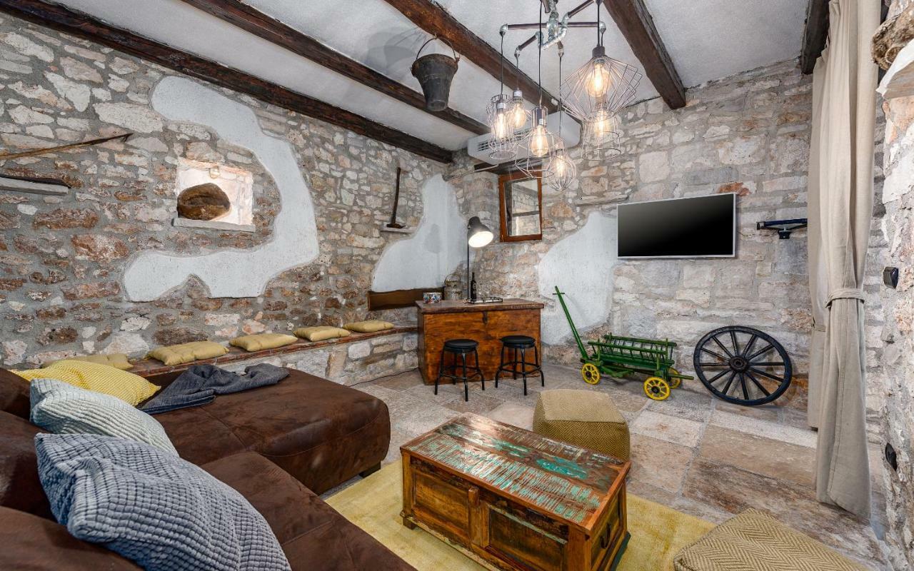 Villa Casa Di Roccia Marčana Esterno foto