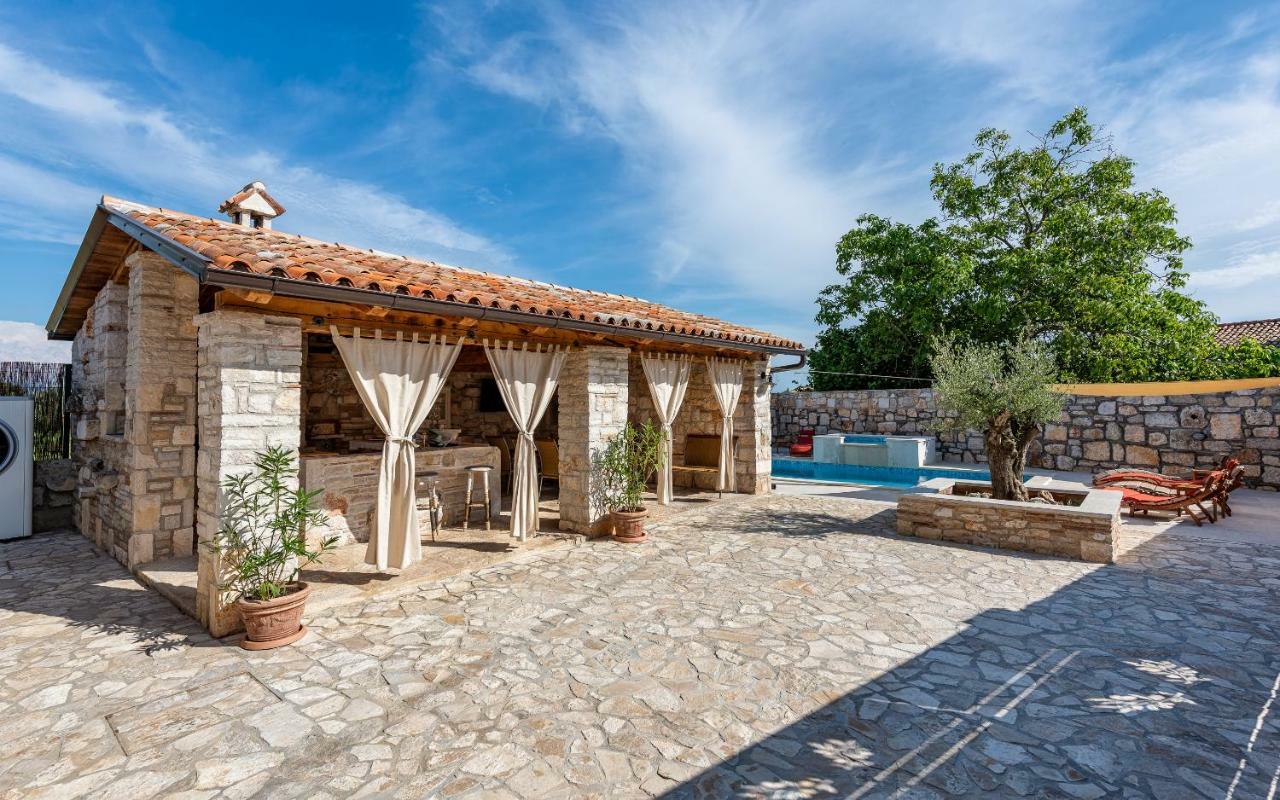 Villa Casa Di Roccia Marčana Esterno foto