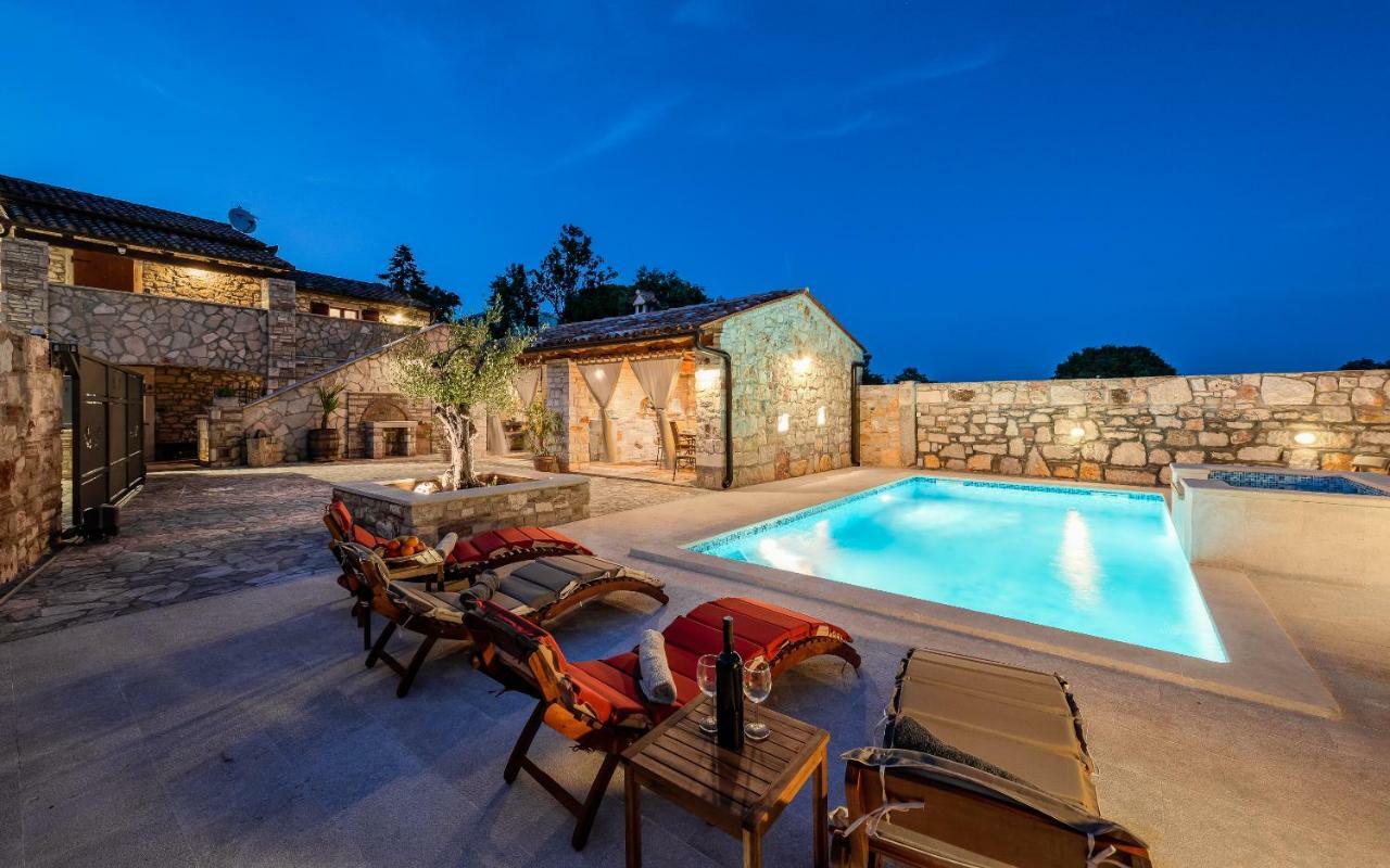 Villa Casa Di Roccia Marčana Esterno foto