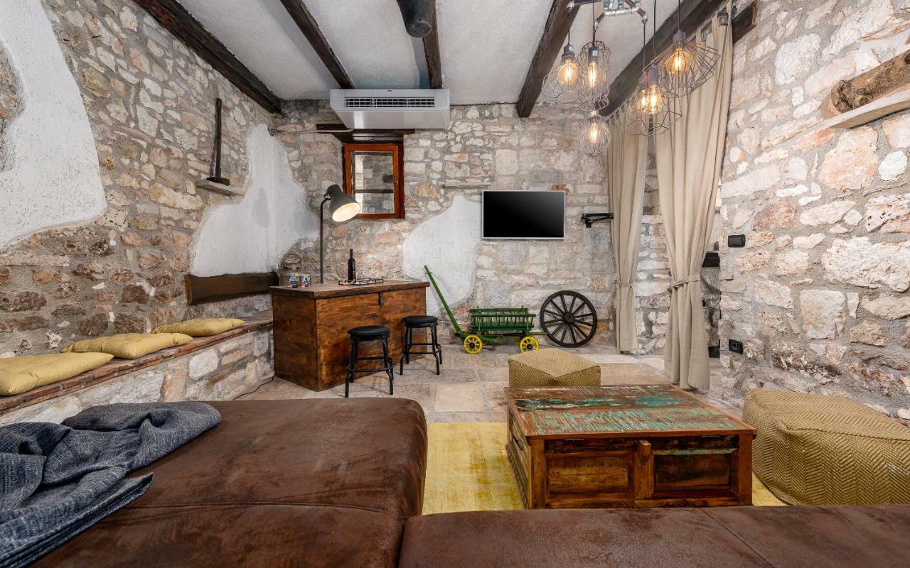 Villa Casa Di Roccia Marčana Esterno foto